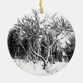 Bomen en sneeuwscène, zwart en wit keramisch ornament (Achterkant)