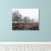 Bomen in de mist canvas afdruk (Insitu (Houten vloer))