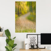 Bomen in herfstkleuren en met leder omgeven Pathwa Poster (Thuiskantoor)