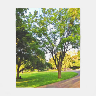 Bomen in Ottawa Park. Bestel nu Fleece Deken