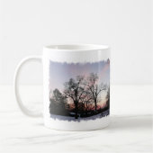 Bomen met een zonsondergang koffiemok (Links)