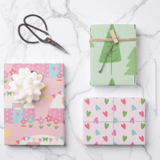 Bomen met kattencaravans en hart gepatterd inpakpapier vel (Voorkant)