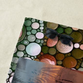 Bomen zijn gedichten die de aarde schrijft op de h strandlaken (In situ)