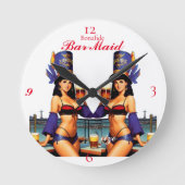 Bonafide Bar Maid Thunder_Cove Ronde Klok (Voorkant)