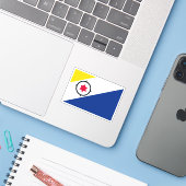 Bonaire Flag Sticker (Laptop met iPhone)