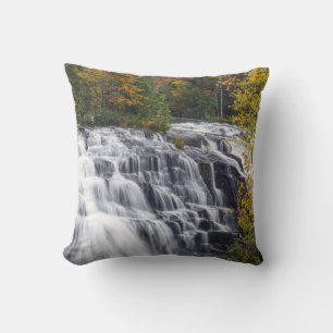 Bond Falls in de herfst bij Paulding, Michigan Kussen