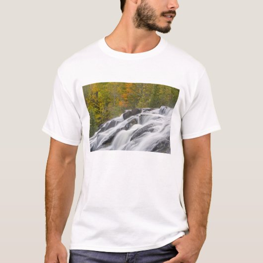 Bond Falls in de Middle Fork van de Ontonagon T-shirt (Voorkant)