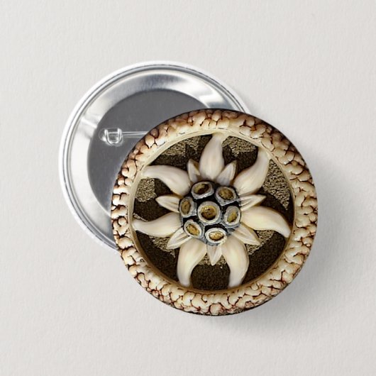 Bone Carved Edelweiss Ronde Button 5,7 Cm (Voorkant /achterkant)