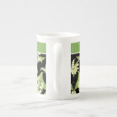 Bone China Coffee Mok: Lilies van de vallei, zwart Porselein Kop (Achterkant)
