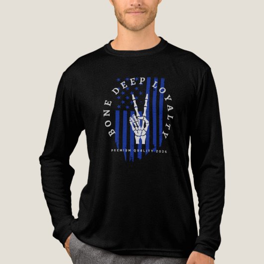 Bone Deep Loyalty Skeleton Hand USA Flag T-Shirt  (Voorkant volledig)