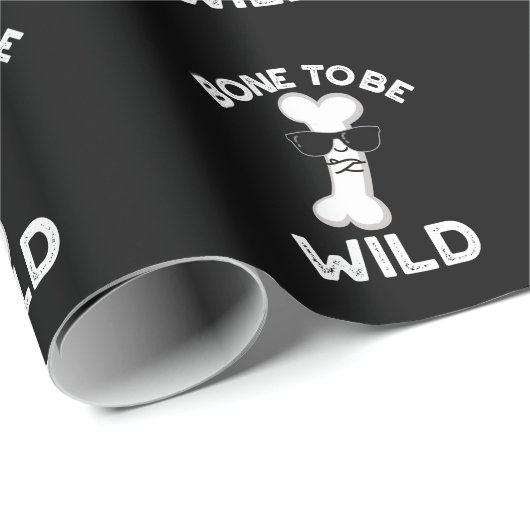 Bone to be Wild Funny Anatomy Pun Dark BG Cadeaupapier (Rol Hoek)