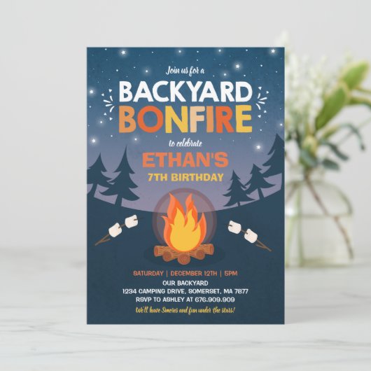 Bonfire Birthday Invitation Bonfire Camping Party Kaart (Staand voorkant)