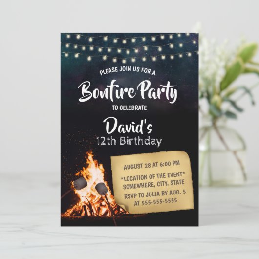 Bonfire & S'mores Camping Birthday Party Kaart (Staand voorkant)