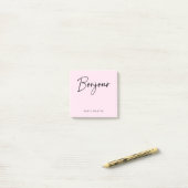 Bonjour | Roze en zwart Elegant Frans Script Post-it® Notes (Op bureau)