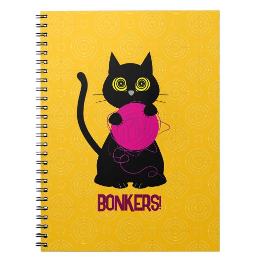BONKERS! Spiraal Notitieboek – Breien + Kat 🧶🐈‍⬛ (Voorkant)