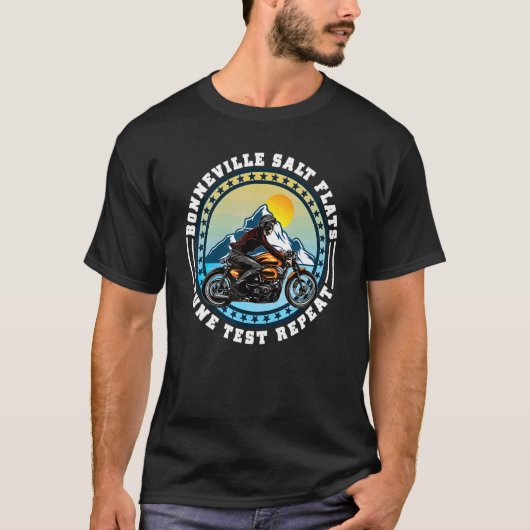 Bonneville Salt Flats  Retro Motorcycle Rid T-shirt (Voorkant)