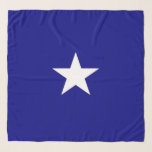 Bonnie Blue Flag Sjaal<br><div class="desc">Dit ontwerp is voorzien van de Bonnie Blue vlag, een spandoek die op verschillende tijdstippen geassocieerd was met de Republiek Texas, de kortlevende Republiek West Florida, en de zuidelijke staten van Amerika aan het begin van de Amerikaanse burgeroorlog in 1861. Het dient nu vaak als een representatieve banner van de...</div>