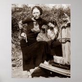 Bonnie Parker Roking A Cigar 1933 Black White Poster (Voorkant)