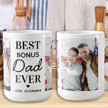 BONUS DAD Persoonlijk 2 Foto-Vaderdag Koffiemok<br><div class="desc">Verras je bonusvader of stapvader deze dag met een persoonlijke mok voor fotokoffie. "Beste Bonus DAD ooit." Pas deze bonusvader-mok aan met favoriete foto's, berichten en namen. Bezoek ons collectie voor de beste vaderdag en gepersonaliseerde vaders cadeaus. COPYRIGHT © 2020 Judy Burrows, Black Dog Art - Alle rechten voorbehouden. BONUS...</div>