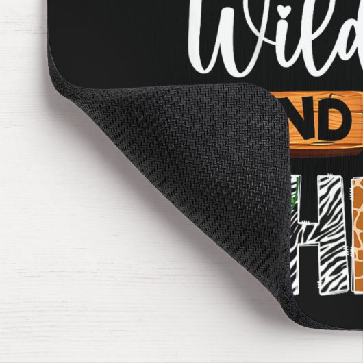 Bonus Mom Of The Wild & Three 3rd Birthday Boy Muismat (Hoek)