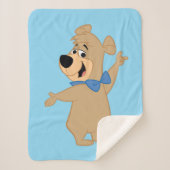 Boo-Boo Beer armen breed Sherpa Deken (Voorkant)