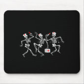 Boo Boo Crew Funny Dancing Skeleton Nurse Squad Ha Muismat (Voorkant)