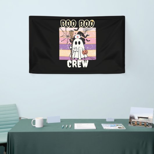 Boo Boo Crew Halloween Ghost Nurse Essential T-Shi Spandoek (Beurs)