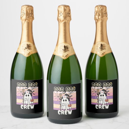 Boo Boo Crew Halloween Ghost Nurse Essential T-Shi Sparkling Wijnetiket (Flessen)