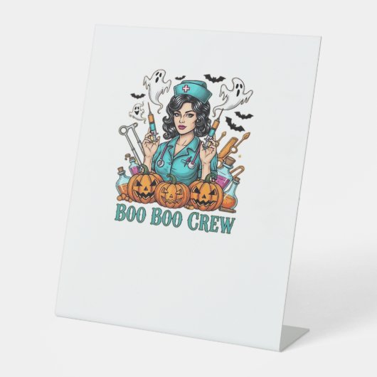 Boo Boo Crew Halloween Nurse met Spuiten en Pum Reclamebord Met Voetstuk (Voorkant)
