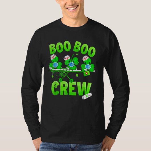 Boo Boo Crew Nurse St Patrick's Day Shamrock Face T-shirt (Voorkant)