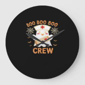 Boo Crew Funny Ghost Spooky Halloween Nurse T-Shir Grote Klok (Voorkant)