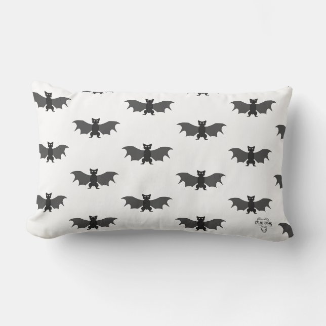 Boo Crew Gone Bat-ty Lumbar Throw Pillow Kussen (Voorkant)
