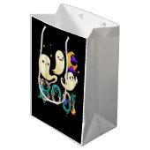 Boo. Halloween Cute Ghost Spooky Halloween Ghost C Medium Cadeauzakje (Voorkant Gekanteld)
