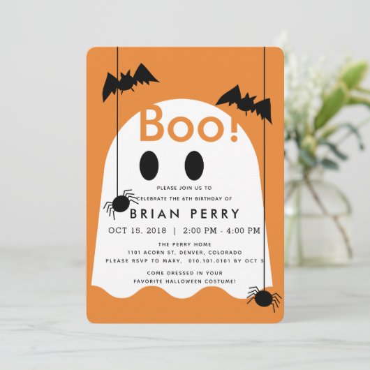 Boo. Halloween Ghost Oranje Birthday Invitation Kaart (Staand voorkant)