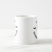 Boo-Jee Chick: Ongelofelijk fantastisch! Halloween Koffiemok (Center)