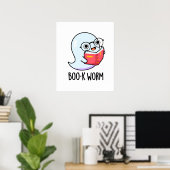 Boo-k Worm Funny Halloween Bookworm Ghost Pun Poster (Thuiskantoor)