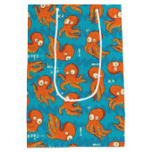 Boo Octopus Cute Oranje Kinder Clothing & Décor Medium Cadeauzakje (Achterkant)
