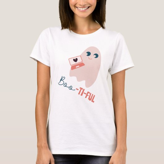 BOO-ti-ful Ghostie T-shirt – door SooandScribble (Voorkant)