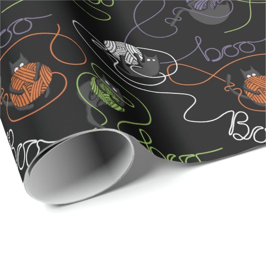 Boo-tifully Tangled Black Cats and Yarn Halloween Cadeaupapier (Rol Hoek)