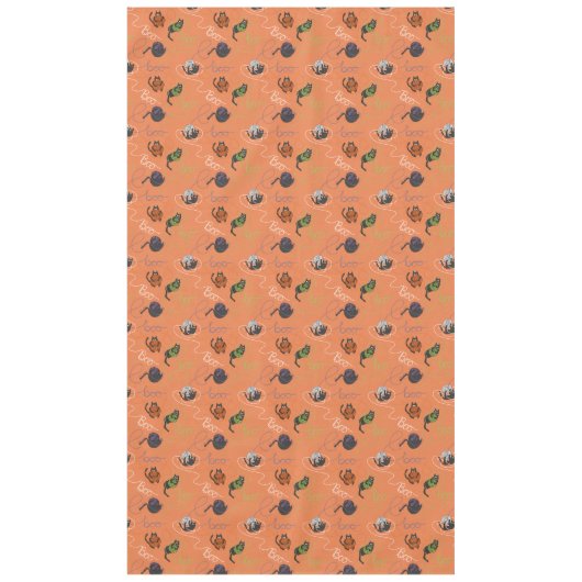 Boo-tifully Tangled Black Cats and Yarn Halloween Tafelkleed (Voorkant)