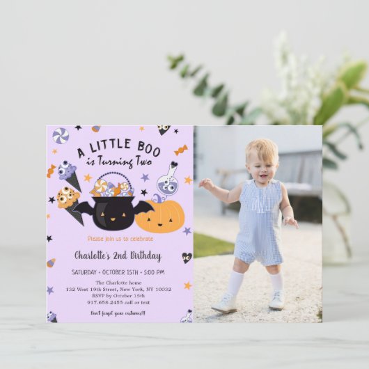 Boo Tweede verjaardag Een klein boe wordt twee Kaart (Staand voorkant)