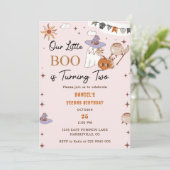 Boo Tweede Verjaardag Onze Kleine Boo wordt Twee Kaart (Staand voorkant)