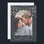 Boog 1 foto slingerlicht script moderne bruiloft save the date<br><div class="desc">Boog 1 foto slingerlicht modern script save the date bruiloft kaart. Navyblauwe achtergrondkleur kan worden aangepast.</div>