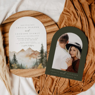Boog Boho Waterverf Mountain bruiloft uitnodiging