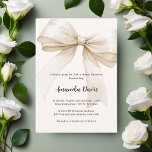Boog genderneutraal beige Baby shower Kaart<br><div class="desc">Een zachte beige,  crème achtergrond,  versierd met een grote boog. Genderneutraal. Personaliseer en voeg een naam en partijgegevens toe.</div>