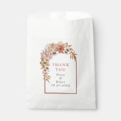 Boog met terracotta bloemen en bladeren bruiloft bedankzakje (Voorkant)