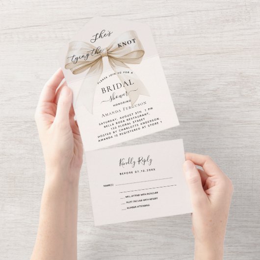 Boogknoop beige crème Vrijgezellenfeest rsvp All In One Uitnodiging (Afscheurbaar)