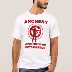 Boogschieten waar passie en precisie samenkomen t-shirt