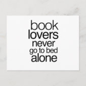 Book Lovers Never Go to Bed Alone Briefkaart (Voorkant)