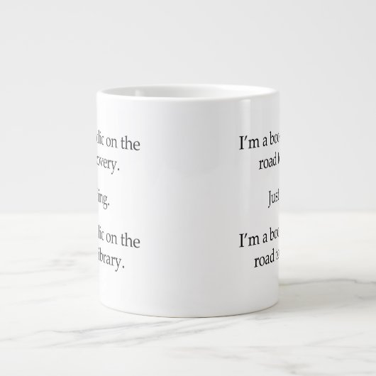 Bookaholic op de weg grote koffiekop (Voorkant)